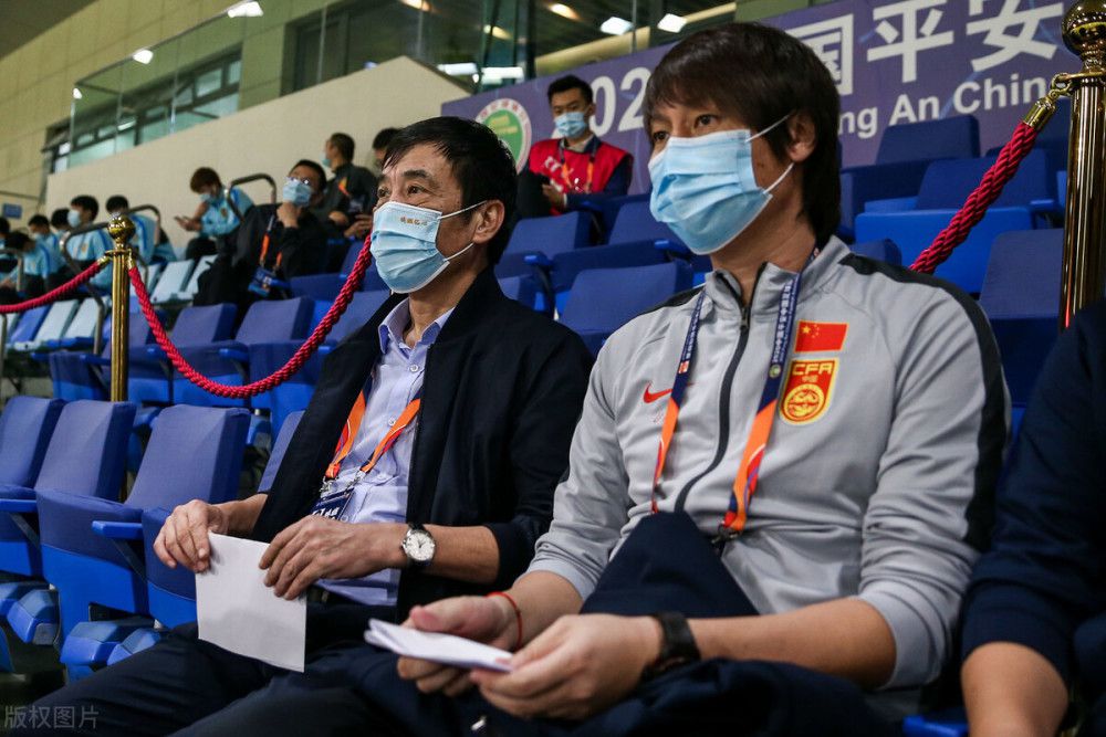 在阿拉巴重伤后，皇马目前仅剩纳乔和吕迪格两名健康中卫。
